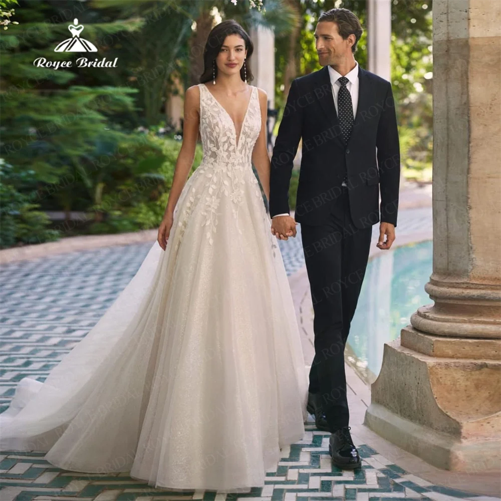 Roycebridal ชุดแต่งงานทรงเอแต่งลูกไม้สวยสดใสชุดเดรสคอวีแขนกุดเซ็กซี่เปิดหลังปรับแต่งชุดเจ้าสาว