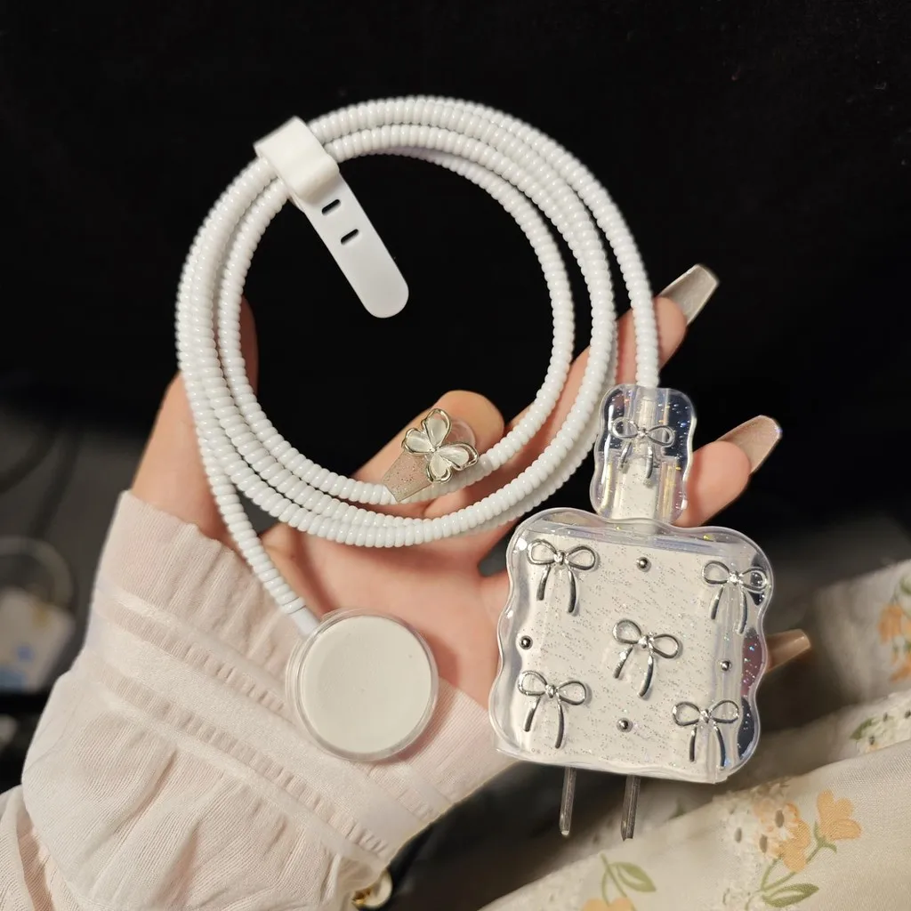 

Cute Bow Cable Protector Charger for Apple Iwatch S10 20W Fast Charger Data Cable Management Cord Winder Kit for S9 S8 S7