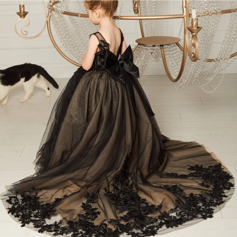 Robe de demoiselle d'honneur tutu noire pour filles, robe en dentelle de tulle, robe de princesse pour tout-petits, robe de reconstitution historique à col en V, première communication, fête de mariage