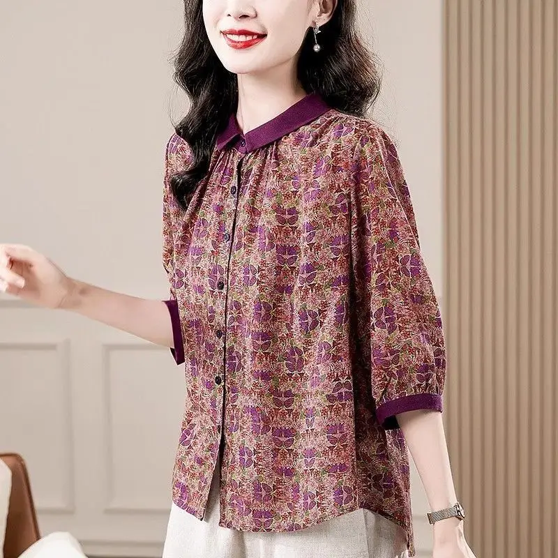 

Plus Size Women's Loose Mother Unique Plus-Size Chic Shirt Slimming Floral Top