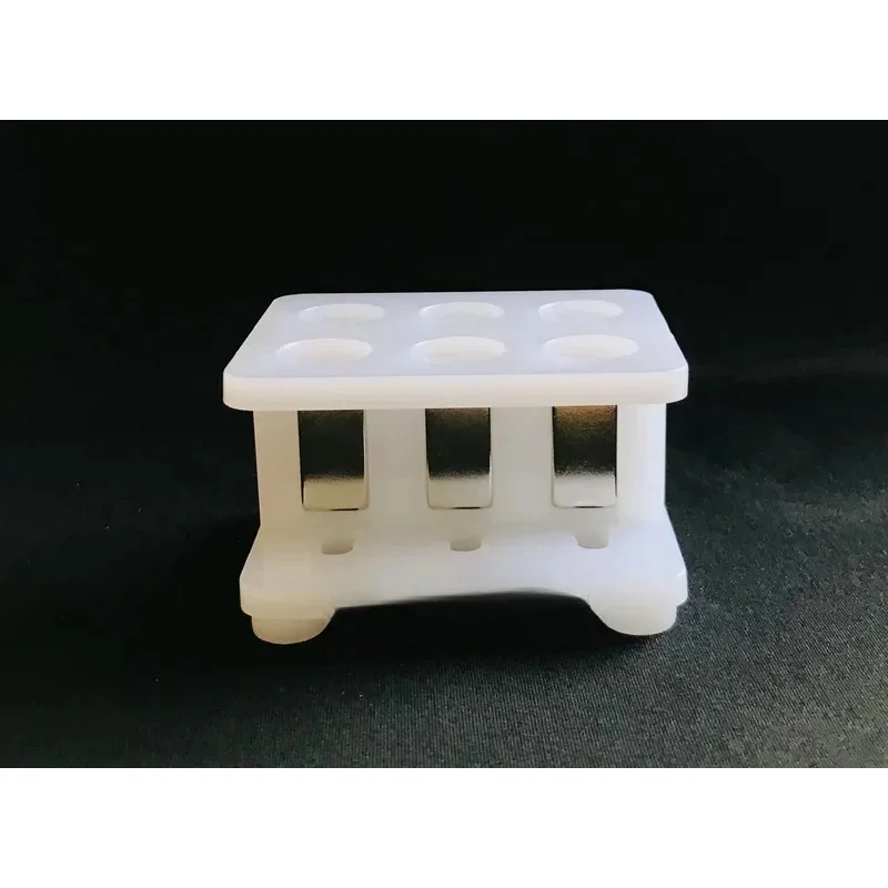 Estrazione del DNA con supporto per provette da centrifuga magnetica