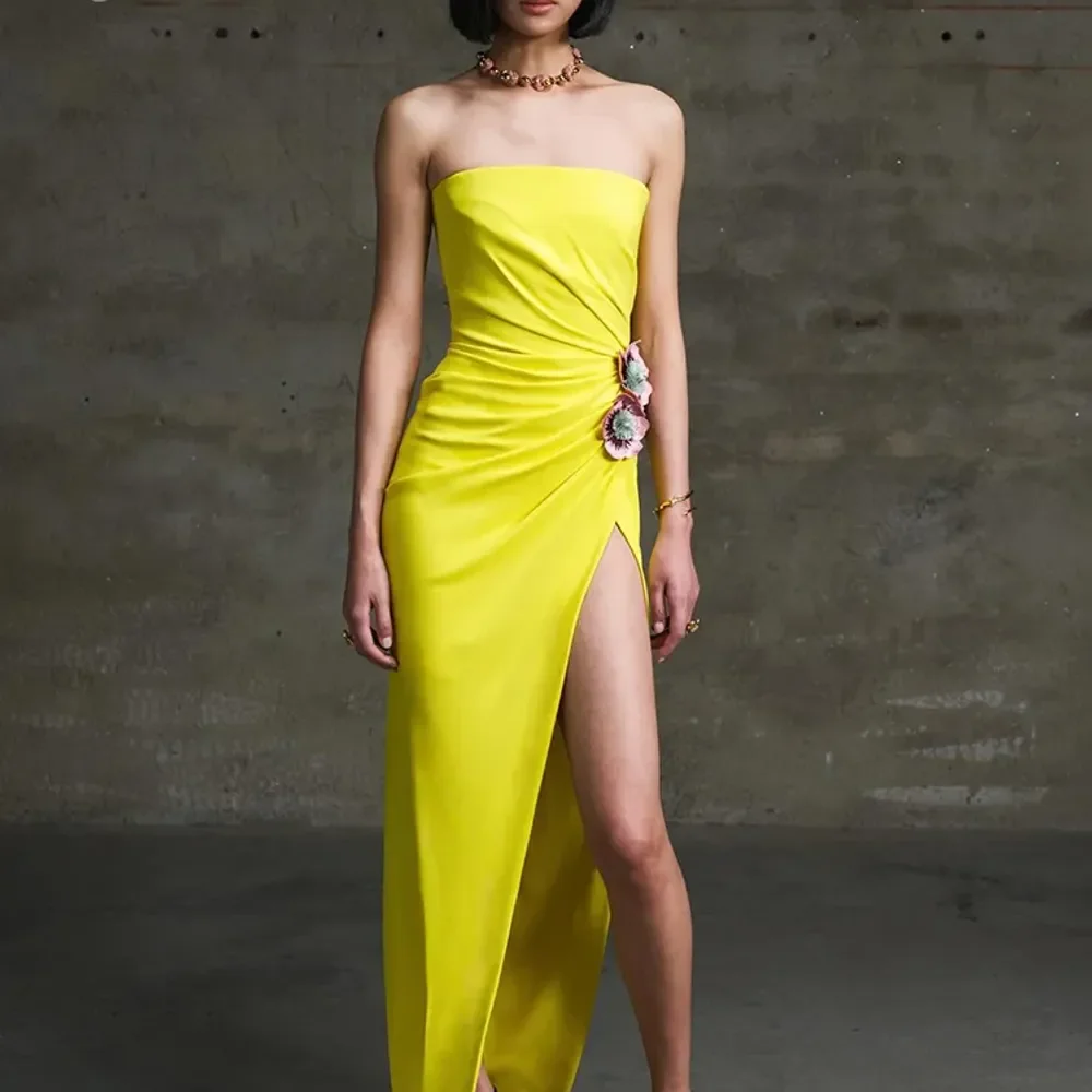 

2024 Women Summer Flower Decoration Strapless High Split Yellow Stage Performance Party Evening Dress Vestido