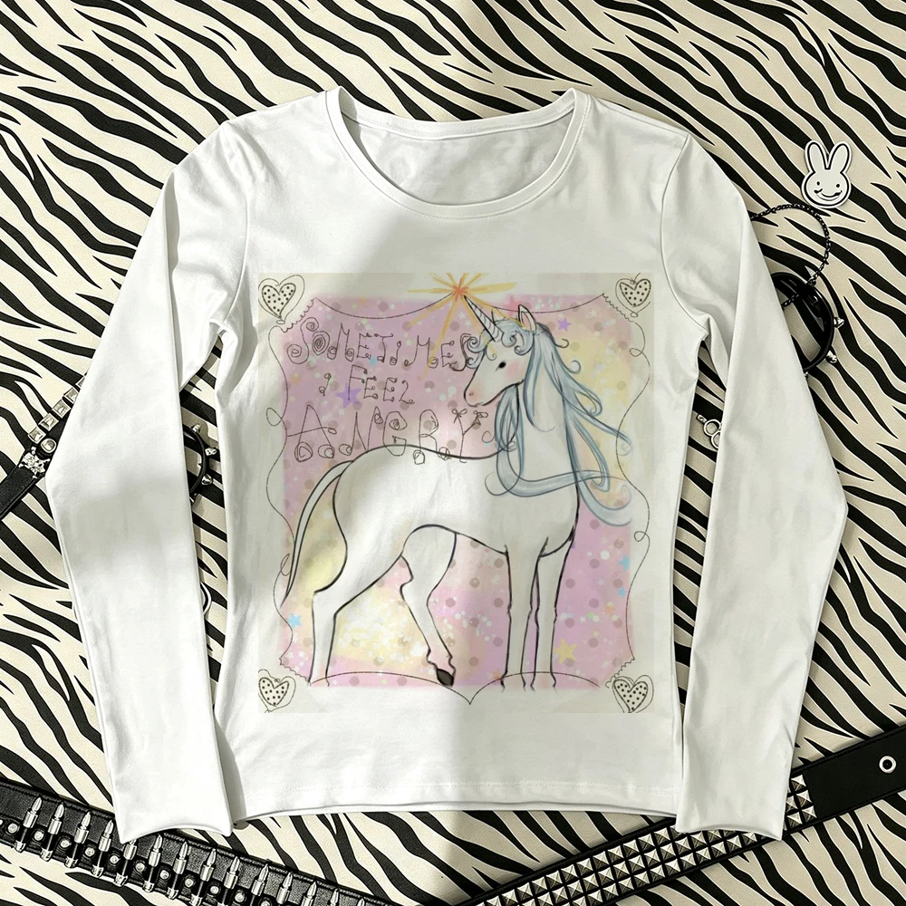 Niedliches handgezeichnetes Einhorn-Print Damen Langarm-T-Shirt mit Rundhalsausschnitt, schmal geschnitten, Fairy Grunge Coquette Y2K Pastell-Fitted-Top