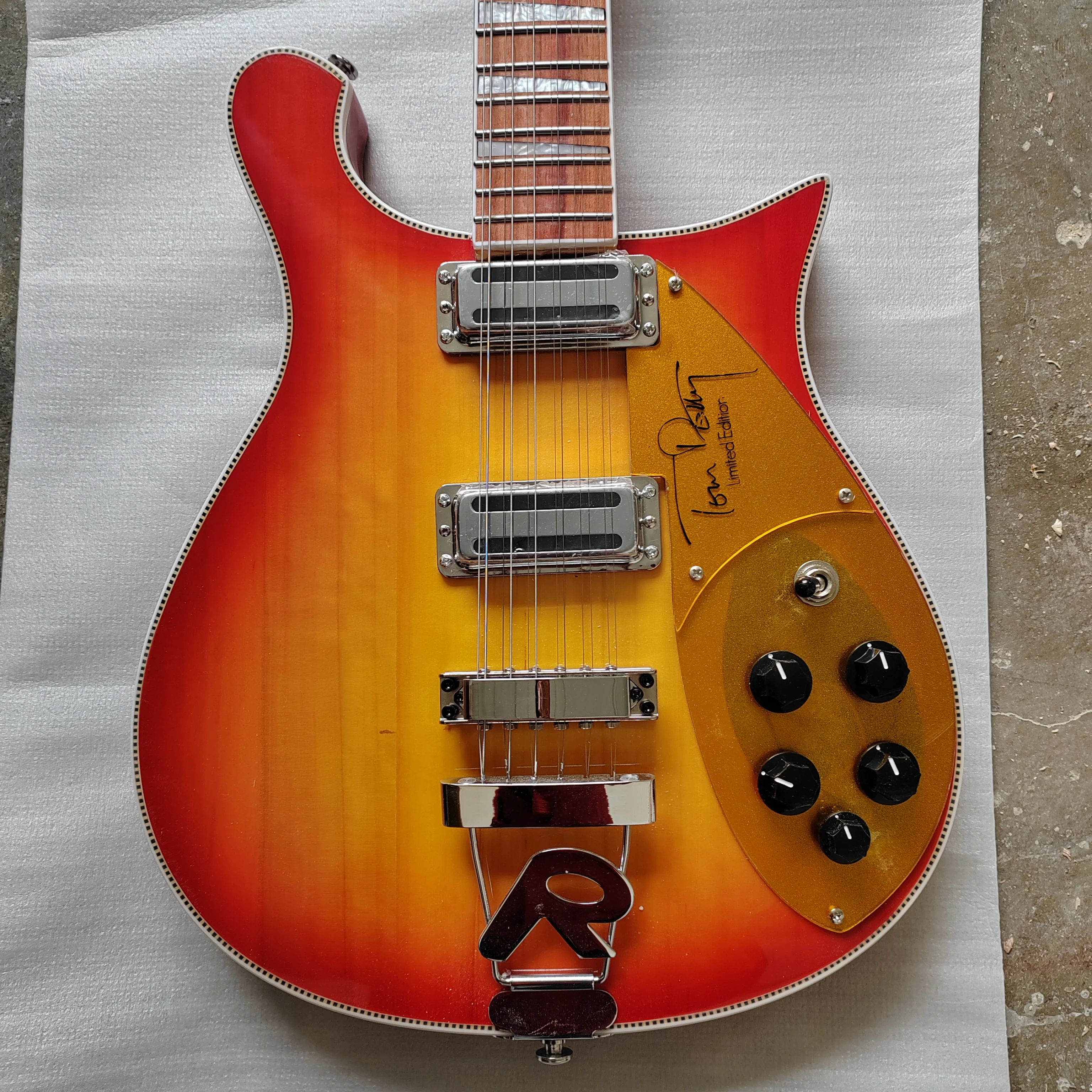 Customizable Classic 12-String Alien Shaped Electric Guitar Handmade Musical Instrument Free Shipping