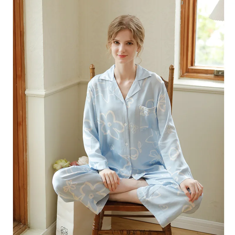 

Fashion Viscose Long Sleeve Turn-down Collar Pajama Sets For Women Floral Print Sky Blue Color Loose Sleepwear Spring Summer