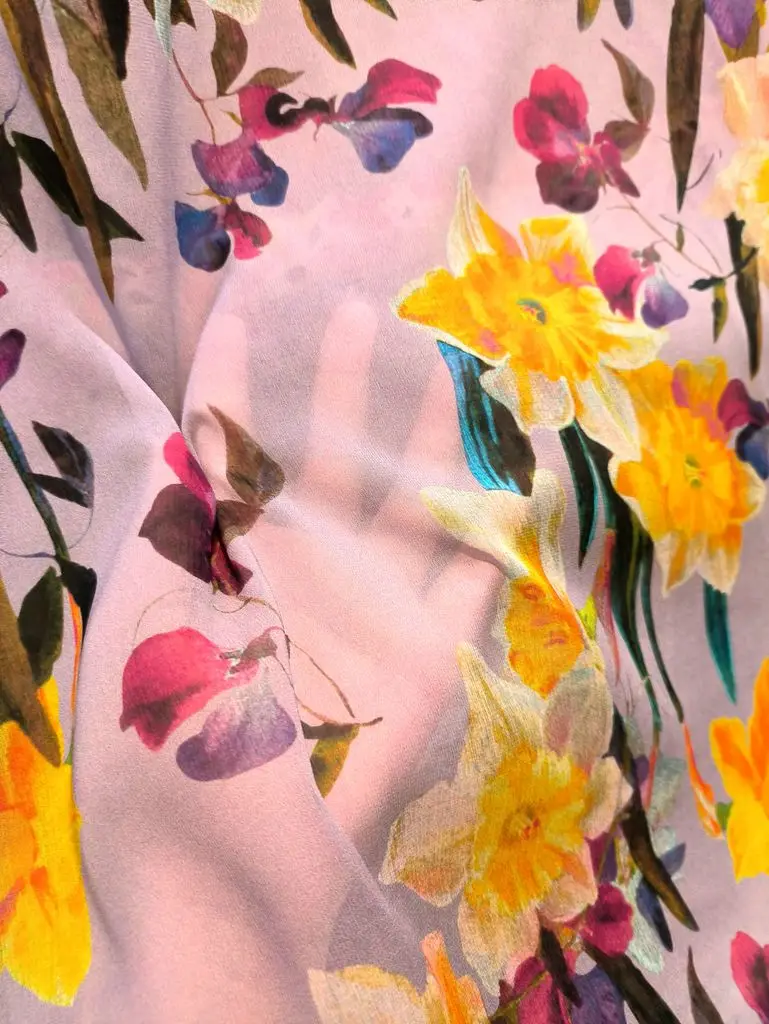 Crepe Italian Luxury D Brand Yellow Flowers 100% Mulberry Silk Fabric Georgette Fashion Cloth Shirt Dress Sewing Per Meter Mater