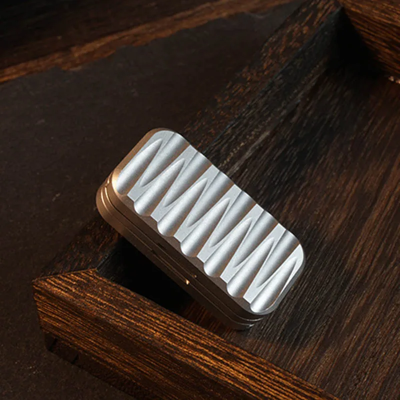 EDC دفع المتزلجون الثلاثي طبقة الميكانيكية المغناطيسي الفقرة ألعاب متململة التوحد أدهد اليد سبينر القلق الإجهاد الإغاثة اللعب