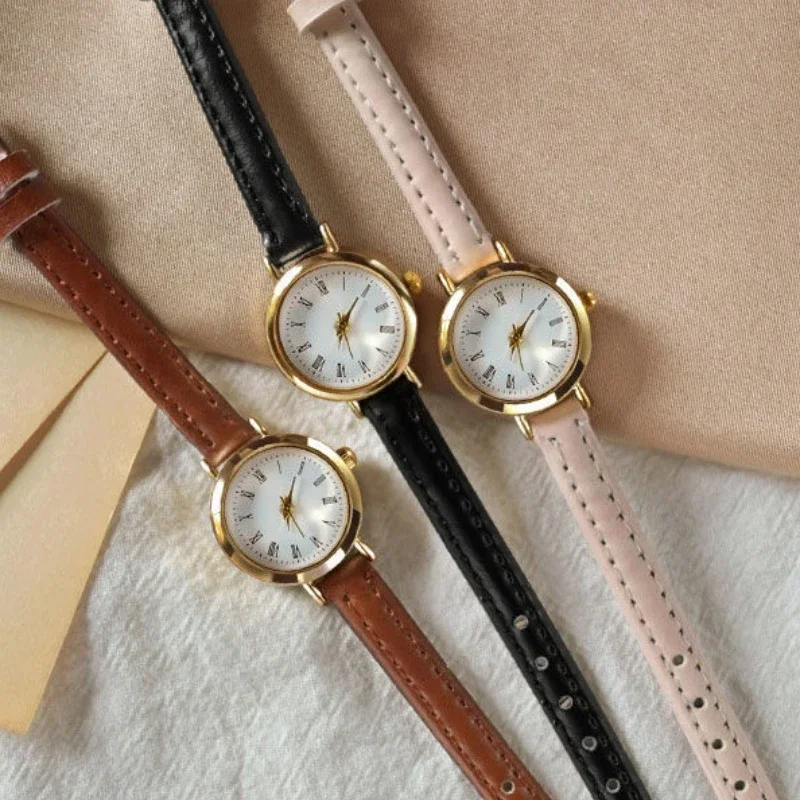 Small Round Dial Clock Relojes Para Mujer Retro Simple Women Watches Luxury Design Leather Watch Ladies Quartz Wristwatch Womens