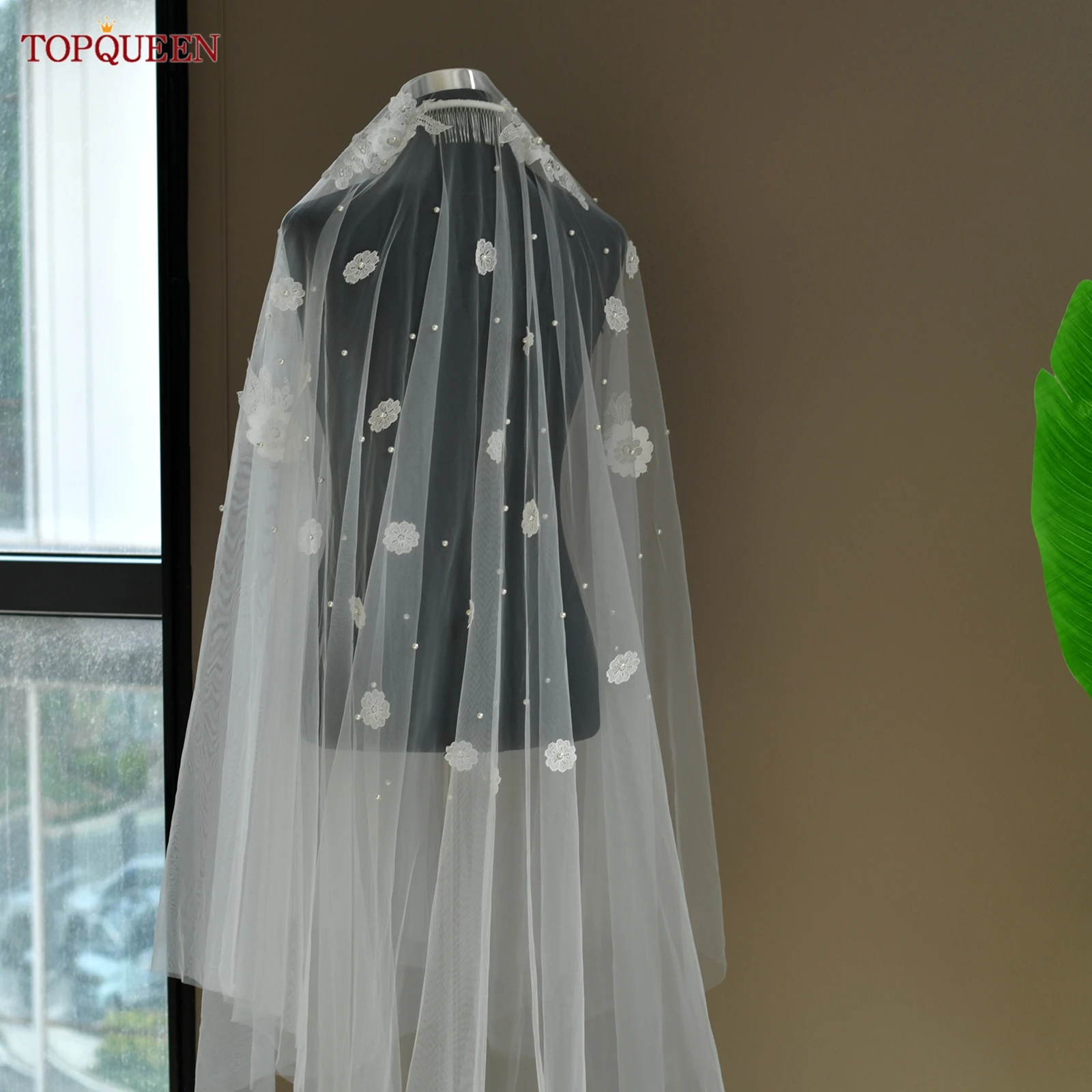 TOPQUEEN Lace Flower Bridal Veil 2 Layers Wedding Pearl Veil Flower Applique Cathedral Drape Long Blusher Veil Customizable V61
