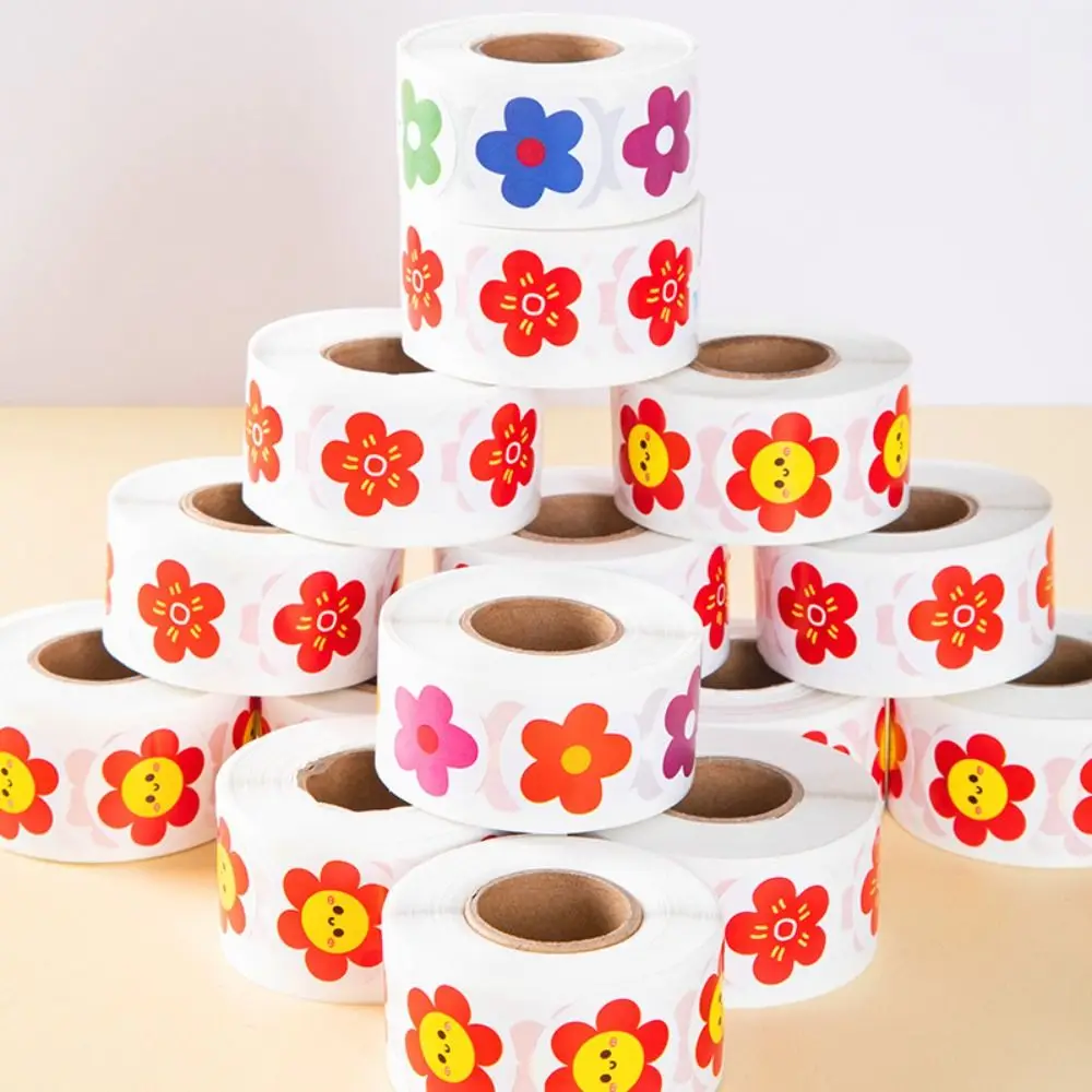 500pcs/roll Teacher Praise Little Red Flower Sticker Envelope Decoration Sticker Cute Face Stickers Creative Masking Tape