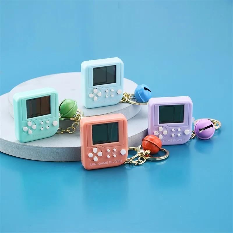 Retro Playable Mini Handheld Game Console Keychain Creative Macaron Color Giveaway Nostalgic Children Toy Keyring Gift Wholesale