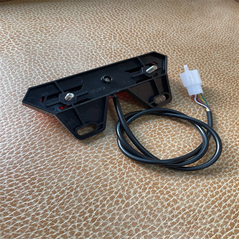 

Высококачественный практичный фонарь для электровелосипеда с указателями поворота, высококачественный ночной стоп-сигнал для электровелосипеда, свет для электровелосипеда