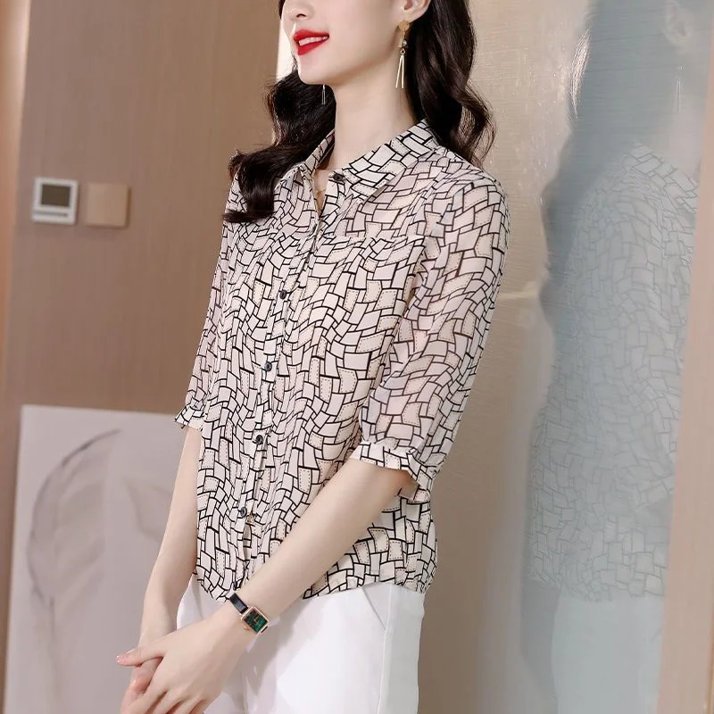 

Faionable Thin Chiffon irt Mom Summer Clothing Loose Sle Korean Version Collar Print Design Five-Quarter Sve Top