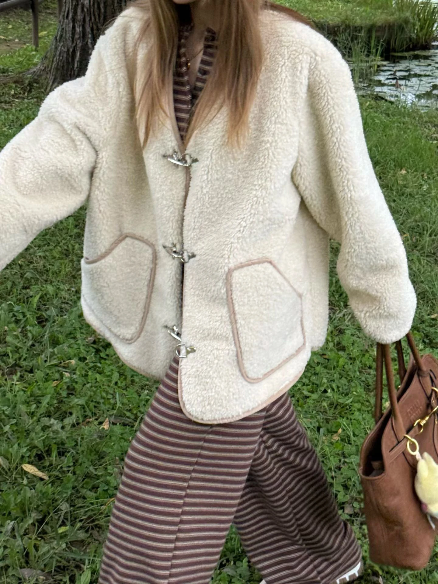 

Laid-ba Chic Metal с одной пуговицей из овечьего меха, хлопковая куртка, женская зимняя новинка, цветной топ Blo ket, корейский свободный крой