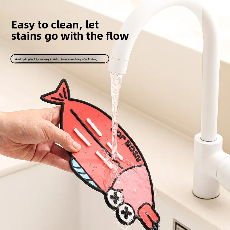 Silicone Radish Shape Pot Lid Holder Drain Mat Non Slip Heat Resistant Kitchen Counter Storage Rack for Cover Spatula Spoon