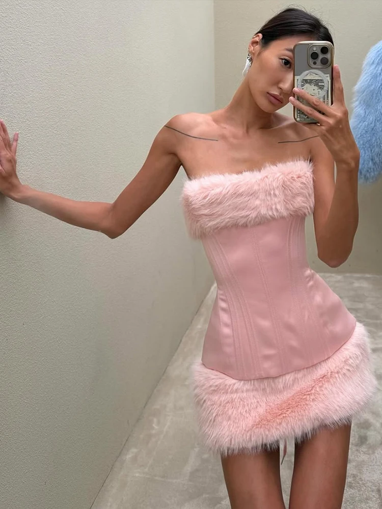 Nibber Simple Christmas Furry Skirt Women Winter Trend Sweet Hottie Peach Hip Wild Birthday Party Street Clubwear Chic Bottom