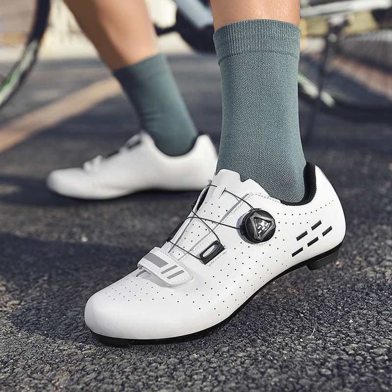 Men Cycling Shoes Self-locking Off-road Cycling Sneakers Mountain Bicycle Shoes White Racing Shoes Dirt Road Bike Shoes Size 47