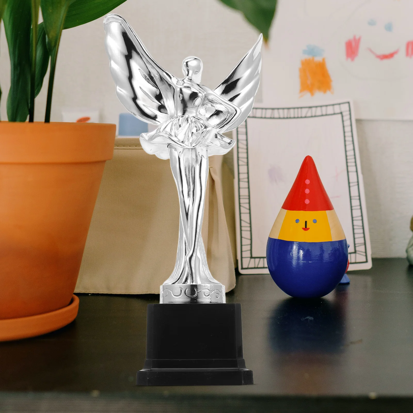 

Ballet Dancer Trophy Colored Dancing Performance Reward Practical Home Decor Car Ornament Gift Dance Competition Trophy