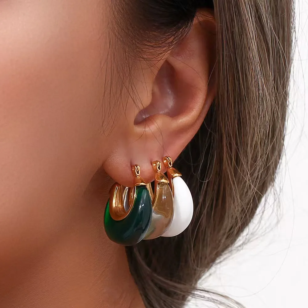 

2025 New Colorful Pop Earrings Gold Tone Moon Shape Earrings Women's Collection Jewelry