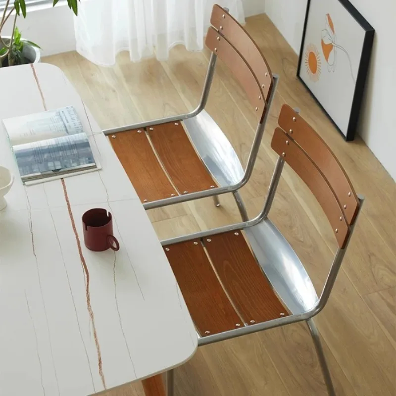 كراسي طعام للمطبخ باللون البني مقاومة للماء وشرفة معدنية كرسي شمالي حديث مريح عالي المناسبات أثاث Krzesla Do Jadalni