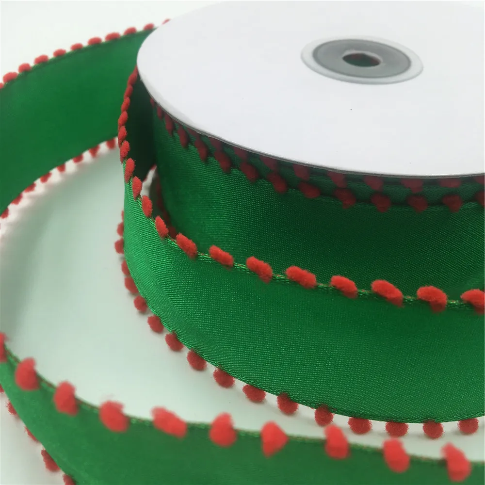 

38mm 25Yards Wired Edge Green Ribbon with Cotton Ball for Birthday Christmas Gift Box Wrapping Decoration DIY1-1/2"N1083