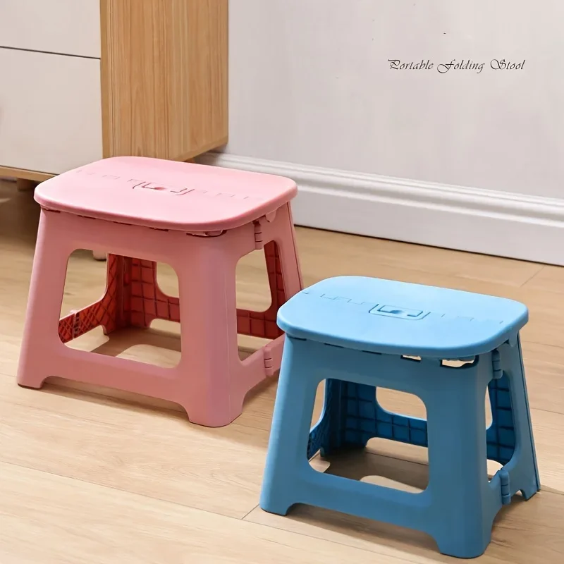 Folding Portable Chair Stool, Thick and Lightweight Plastic Stool, Suitable for Home Bathroom and Outdoor Use