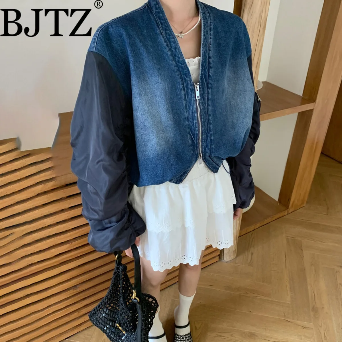 

BJTZ Women's Autumn Premium V-Neck Baseball Jacket, Elegant Minimalist Designer Style, Casual Chic Comfortable Outerwear