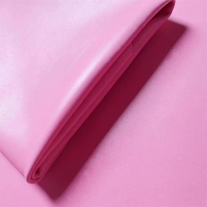 1 ملم جلد الغنم الوردي. الطبقة الأولى من الجلد. نسيج جلد حقيقي. اليدوية DIY للملابس الجلدية. وسادة رمي. جلد الغنم كامل