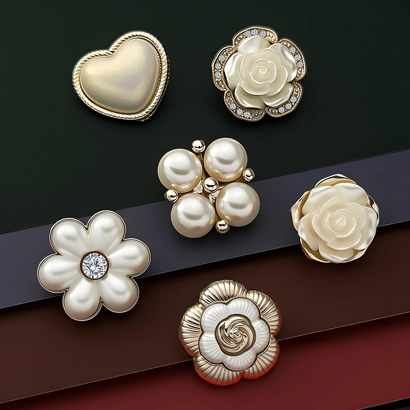 Fashion Flower Shaped Metal Buttons Charms for Make Clothing Women Coat Garment Shirts DIY Crafts Heart Charms Sewing Material