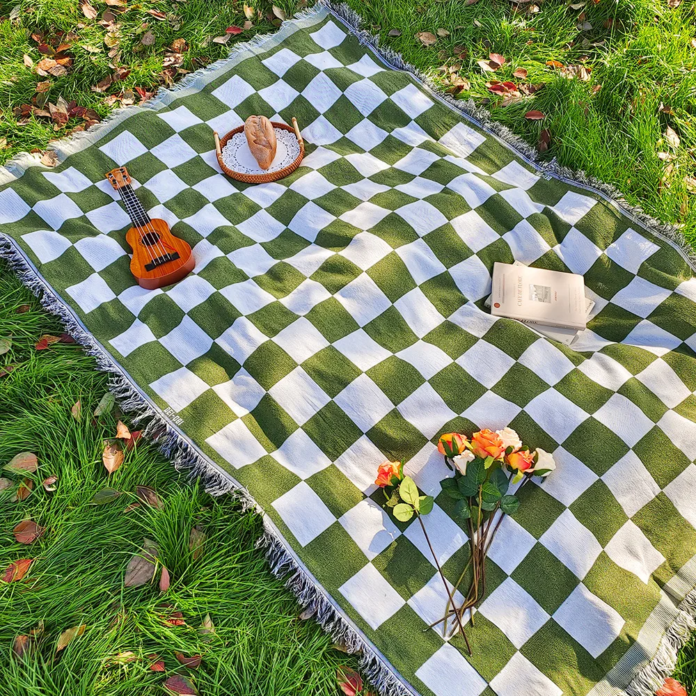 

Square green outdoor camping blanket picnic mat tent floor mat camping tablecloth - portable picnic blanket suitable for park pi