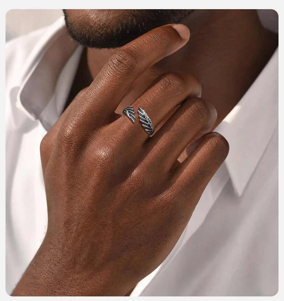 Vnox Herren Edelstahl Engelsflügel Offener Ring Retro Feder Verstellbarer Bandring Punk Vintage Fingerschmuck Geschenk für Ihn – Detail 2