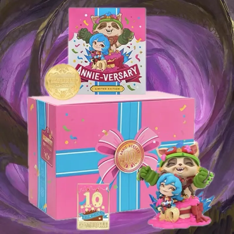 Tenth Anniversary  Annie figure Gift Set Genuine Original Packaging Brand New（We don't have in-game icons to give away）