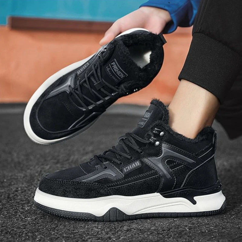 ​Men's Winter Sports Shoes Fleece Lined Thermal Insulated Casual Boots Korean Style Versatile Footwear for Men Warm Comfortable