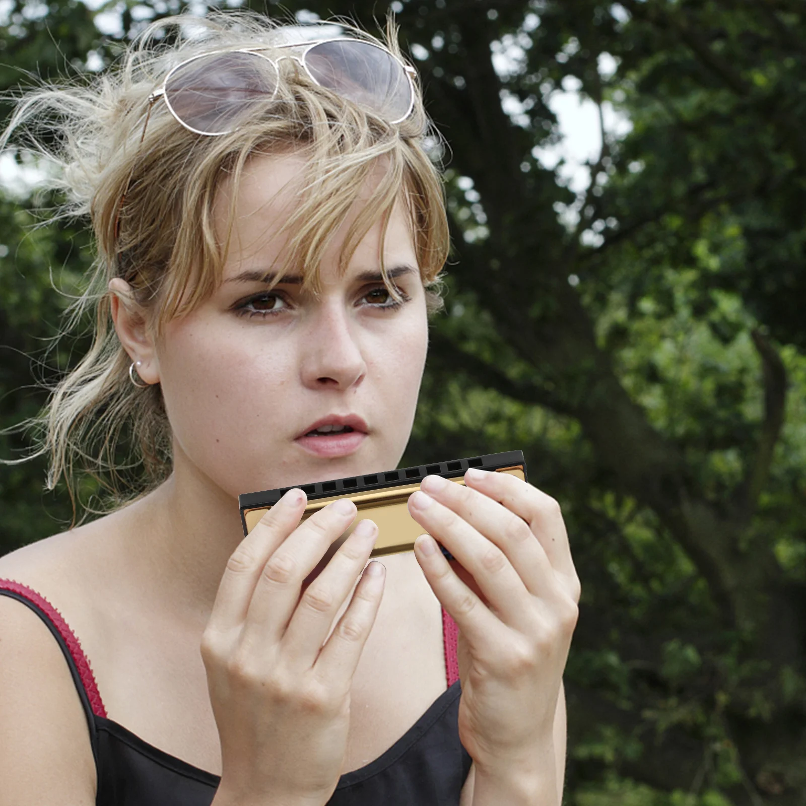 

Harmonica Portable Musical Instrument Tool 20 Tones Golden Practical 10-hole Harmonicas