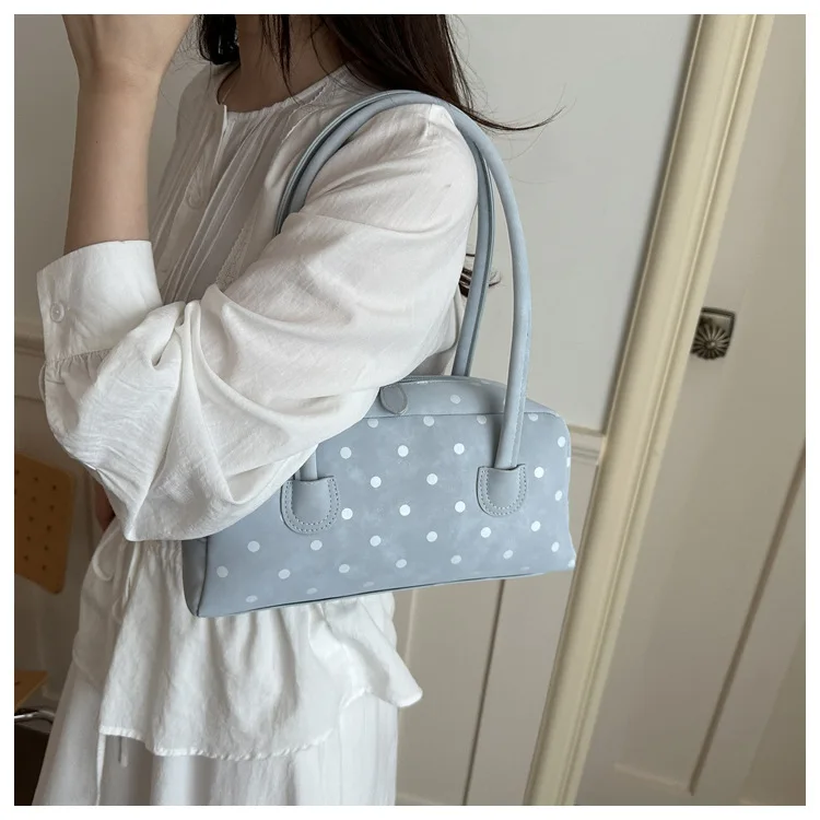 Retro Polka Dot Shoulder Underarm Bags for Women Simple Portable Ladies Bowling Bag Versatile Large Capacity Female Handbag view 4