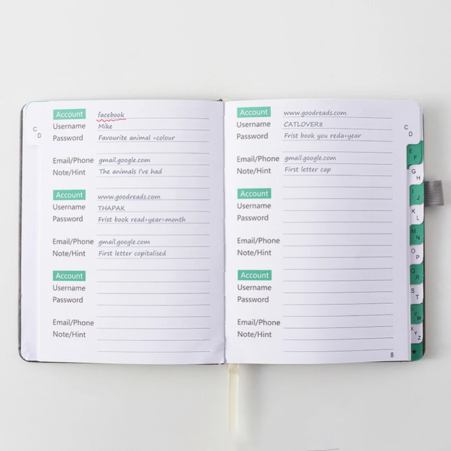 1 libro compatto per custodie con password con linguette alfabetiche, dimensioni 4,7 * 6,1 "-Organizza logine e password del sito web in modo sicuro per gli anziani