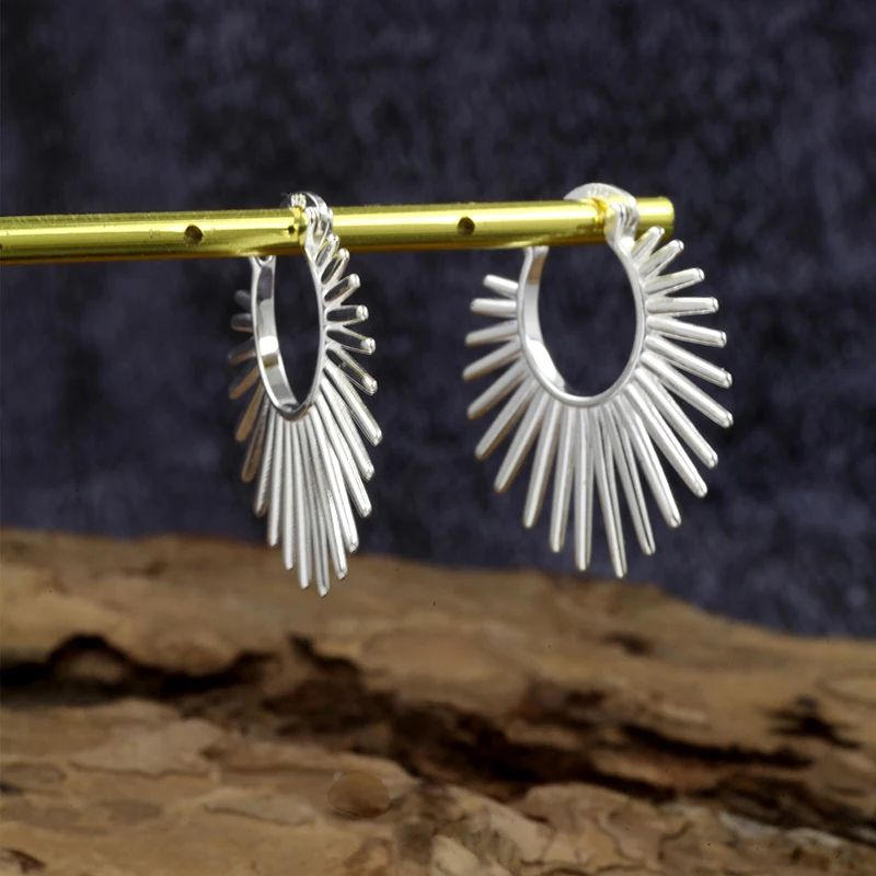 

All-over S925 sterling silver geometric fan-shaped earrings for women, exaggerated sunflower earrings, trendy earrings