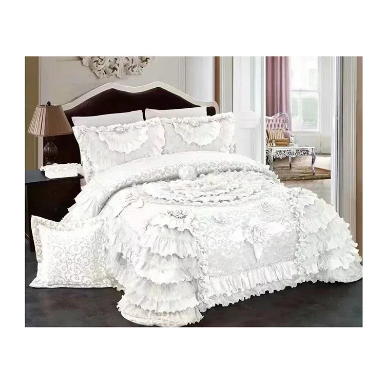 

Luxury design brushed fabric exquisite embroidery bedding set large 4pcs quilt set