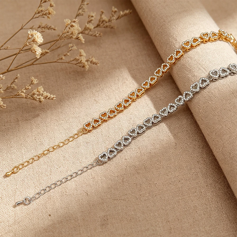 Heart-Shaped Diamond-Encrusted Bracelet, Versatile and Stylish for Commuting, a Matching Gift for Best Friends