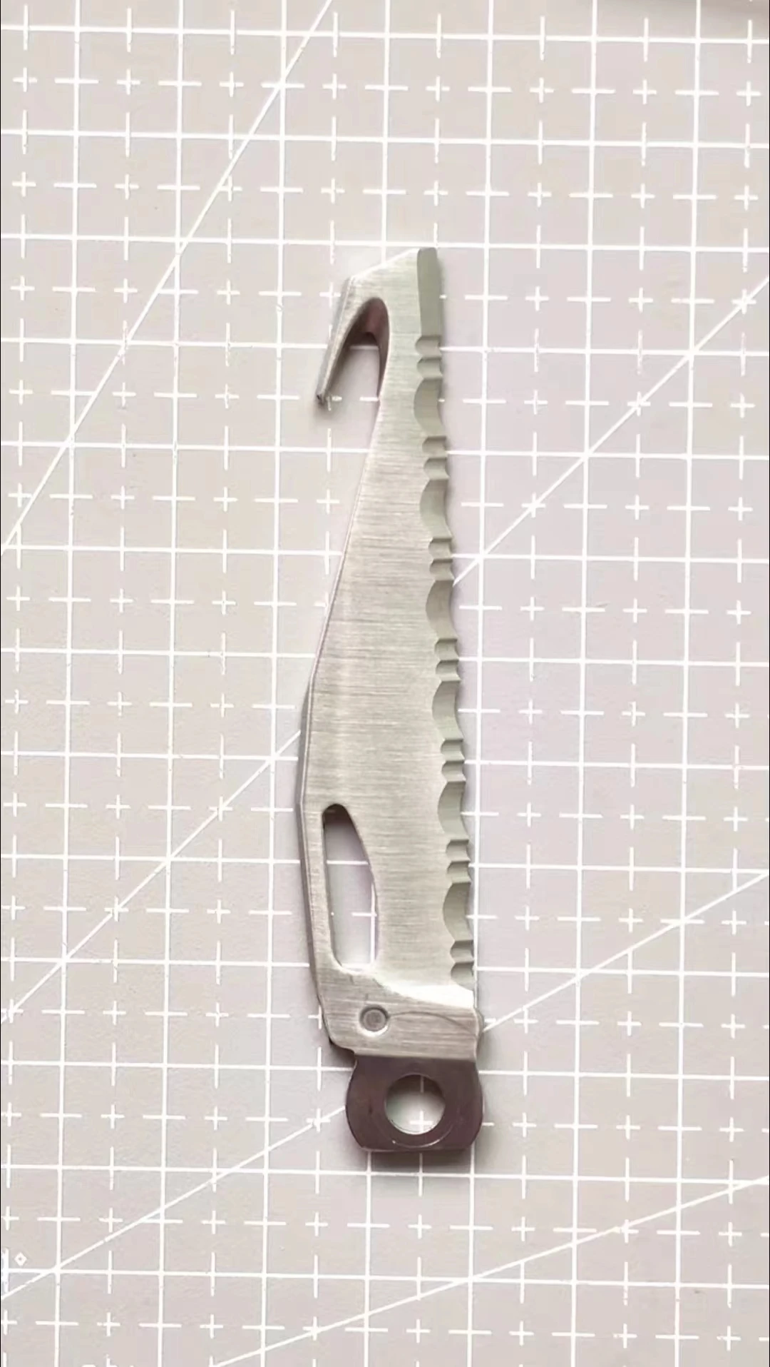 1 Piece Replacement Serrated Knife Blade with Cutting Hook for Leatherman Charge TTI