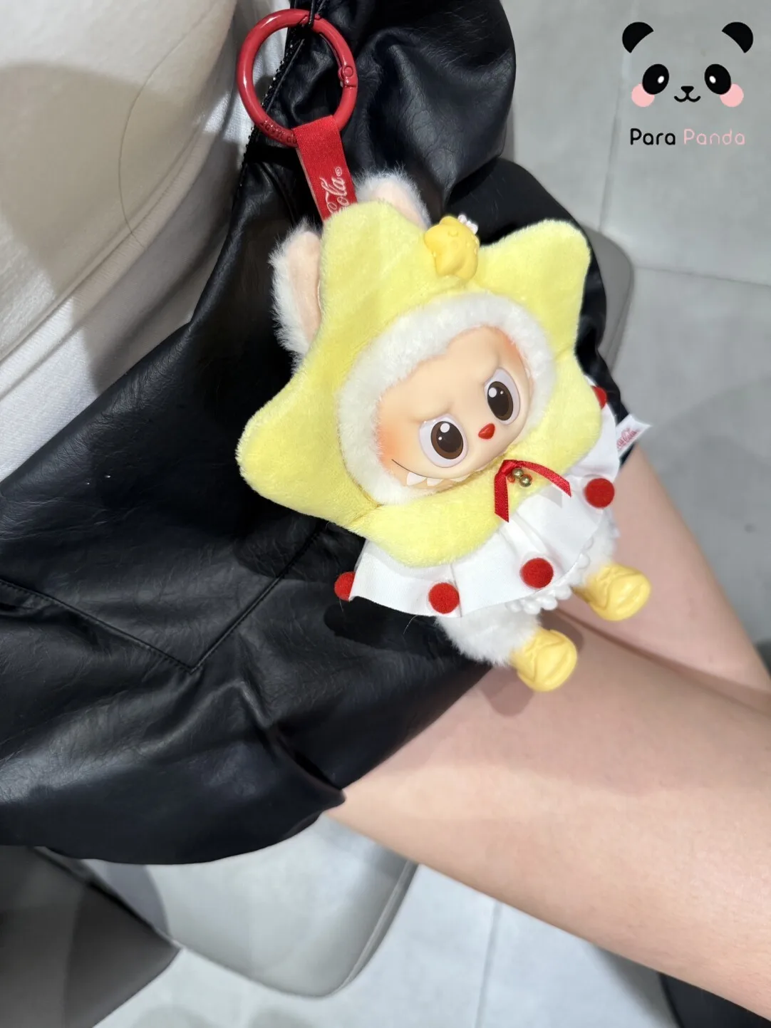 ชุดเสื้อผ้ารองเท้าตุ๊กตา Labubu ขนาด 17 ซม. ชุดน่ารักสำหรับรุ่น V1/2/3 แบบนั่ง รุ่นมาการอง บิ๊กอินทูอิน โคคา-โคล่า