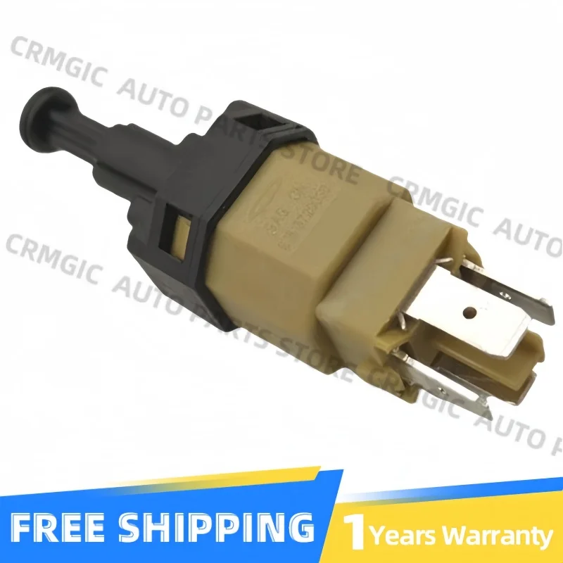 original Brake Switch for Chinese CHERY ARRIZO 3 5 TIGGO QQ E3 E5 x1 G5 A3 A5 Auto car motor parts S18-3720030 high quality