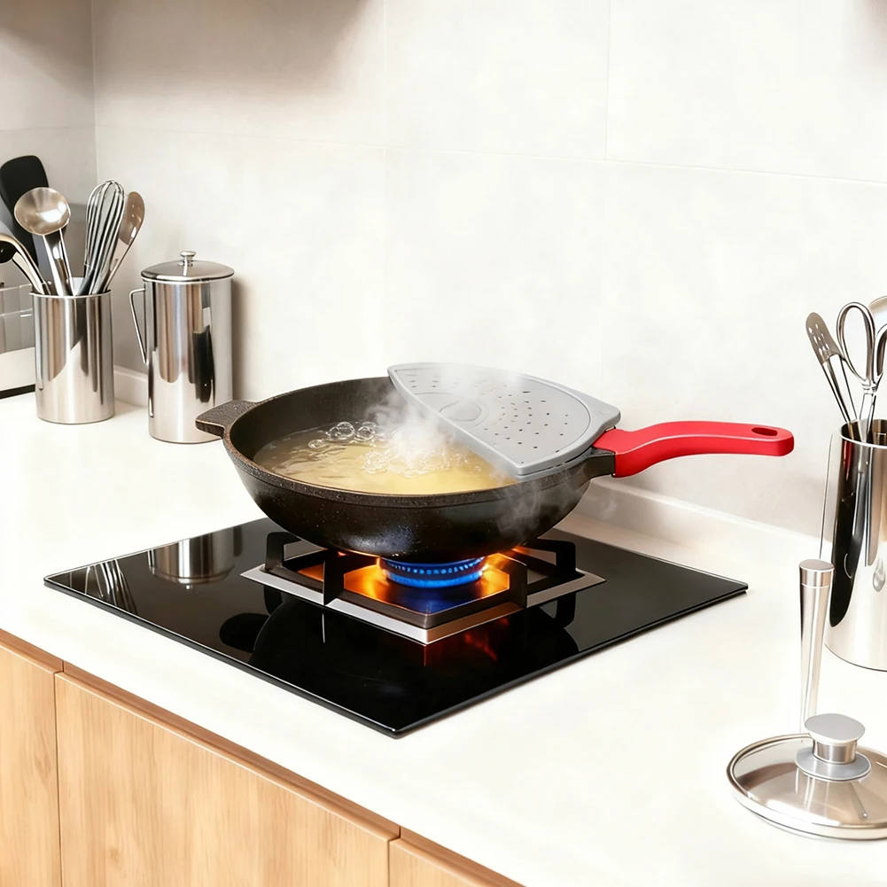 Silicone Spill Stopper Lid For Boiling Stop Messy Boil-Overs Instantly Essential-gadget For Busy Home Cook