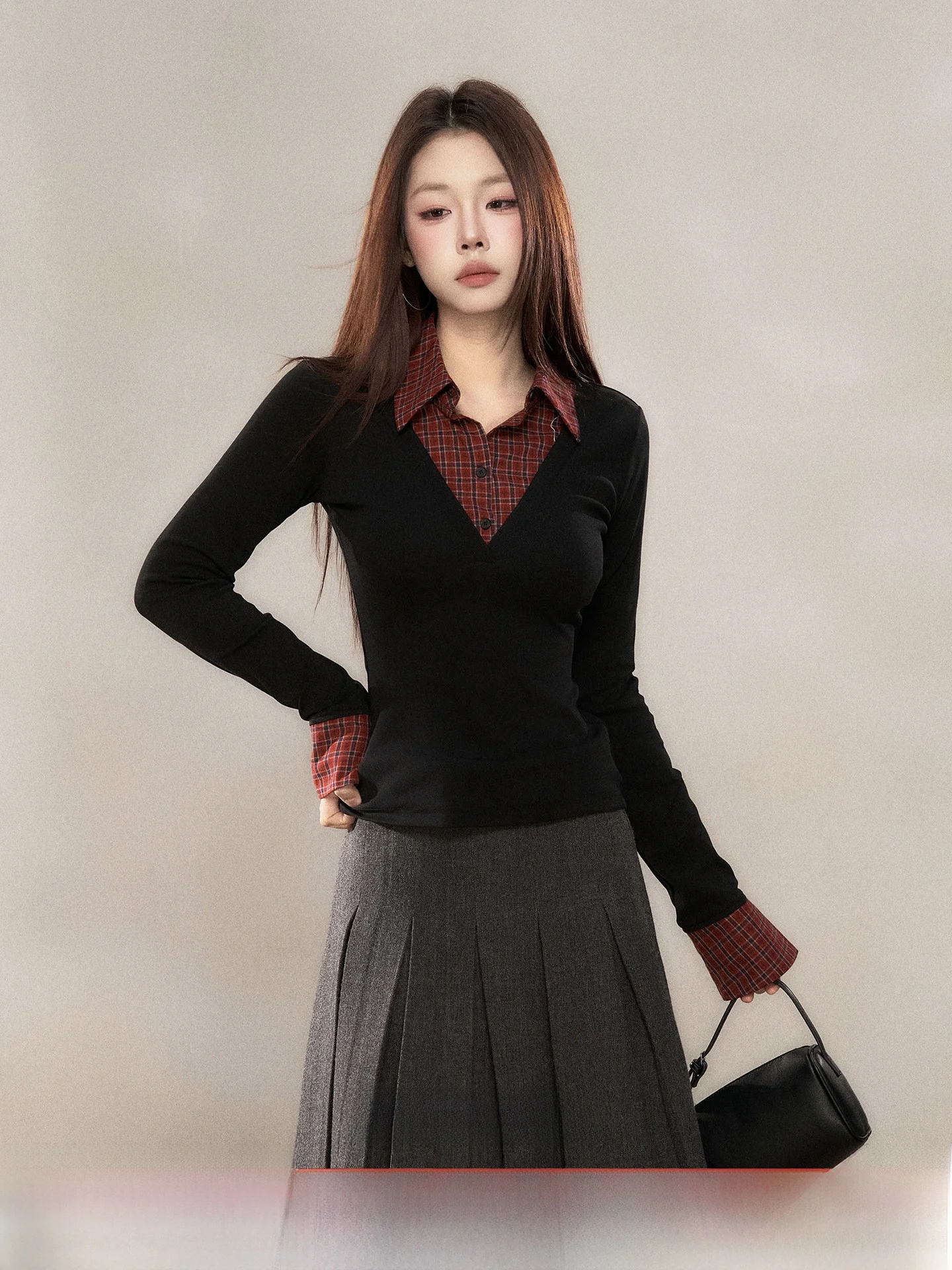 

Slim Fit Long Sve T-irt Women's Winter New Sle Red Plaid Splicing Design Korean College Sle Top Small Wild Berries