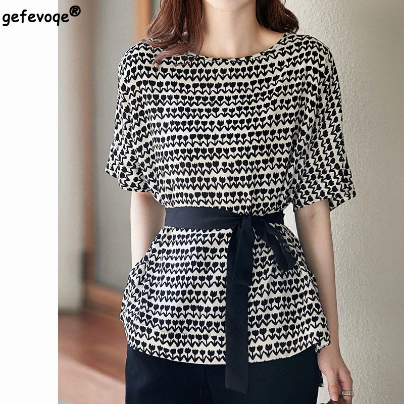 

Шифоновые свободные рубашки с принтом в Корейском стиле, Новинка лета 2022, Блузки больших размеров с коротким рукавом и круглым вырезом, Повседневная модная женская одежда