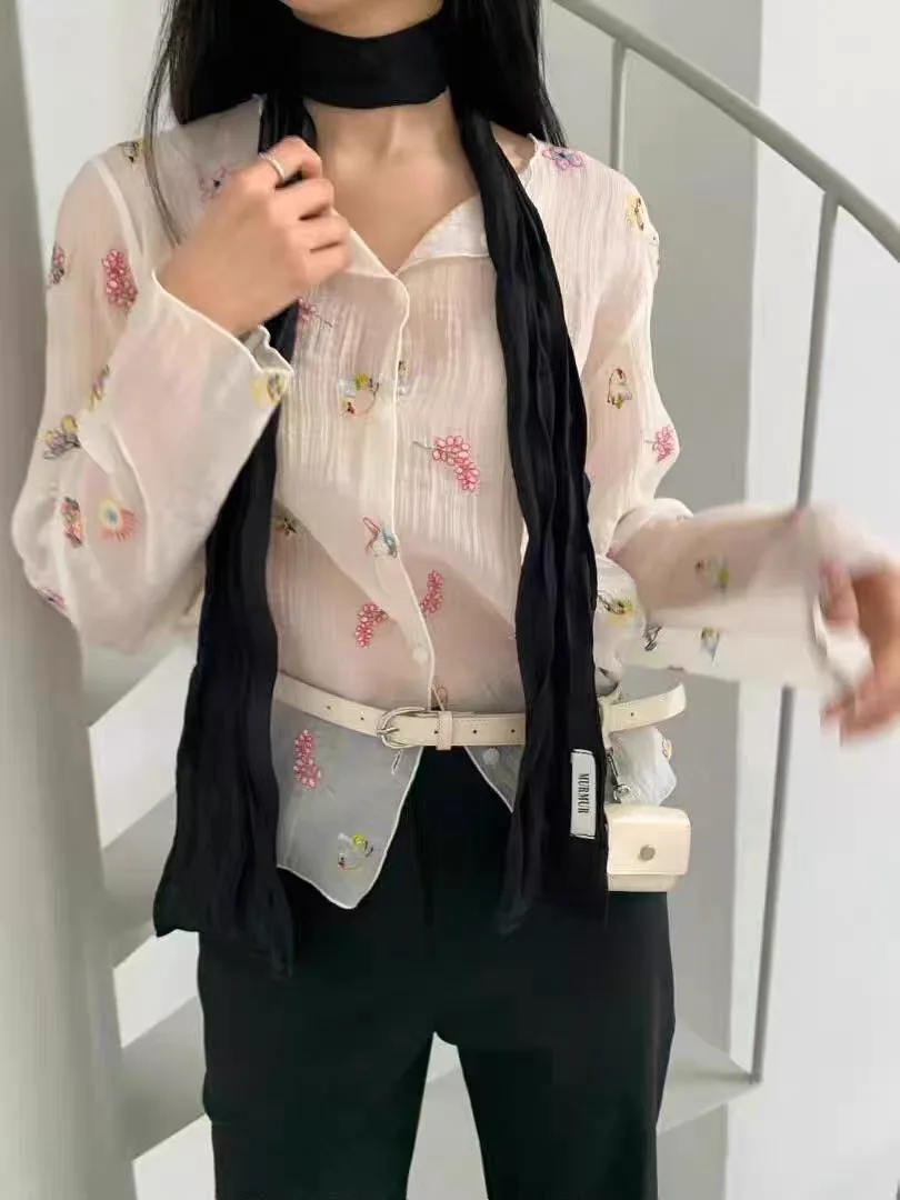 

Korean Style Long Sleeve Women's Shirt Embroidered Flower East Gate Han Style Slimming Top Breathable Comfortable S...