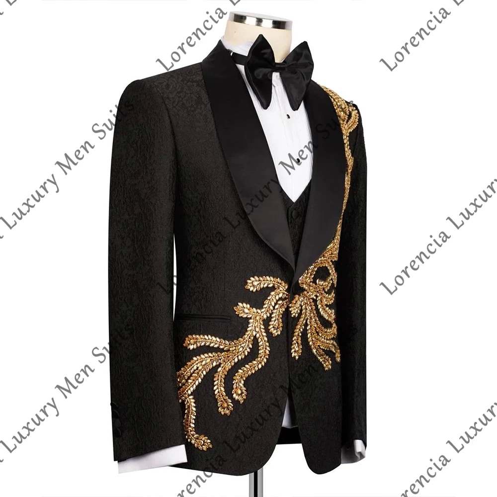 

Diamond Applique Men Suits 3 Pieces Jacquard Tuxedos 2025 Wedding Outfits Customized Blazer Pants Male Prom roupas masculinas