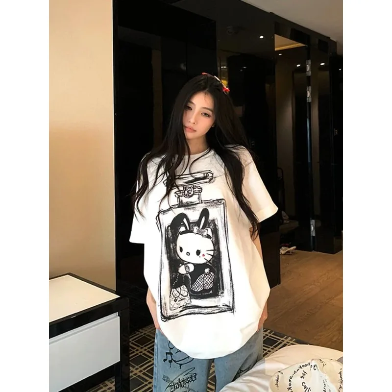 

Новый граффити Hello Kitty с 3D принтом и коротким рукавом, универсальный повседневный свободный быстросохнущий топ, модный стиль для пар