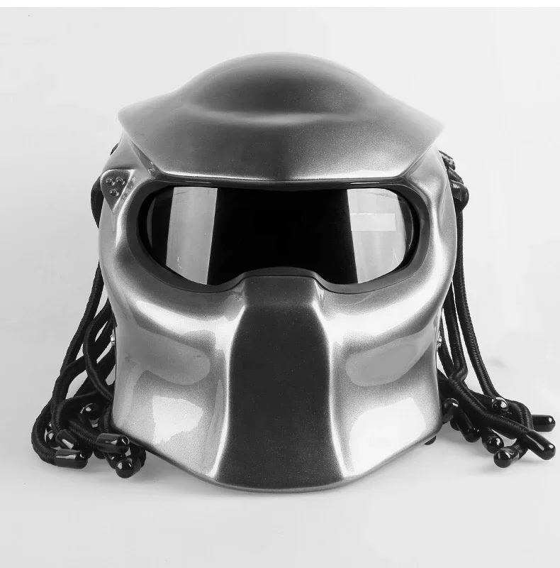 High Quality ABS Retro Fashion Cool Style Predator M/L/XL Motorcycles Racing Helmet with Warning Lights