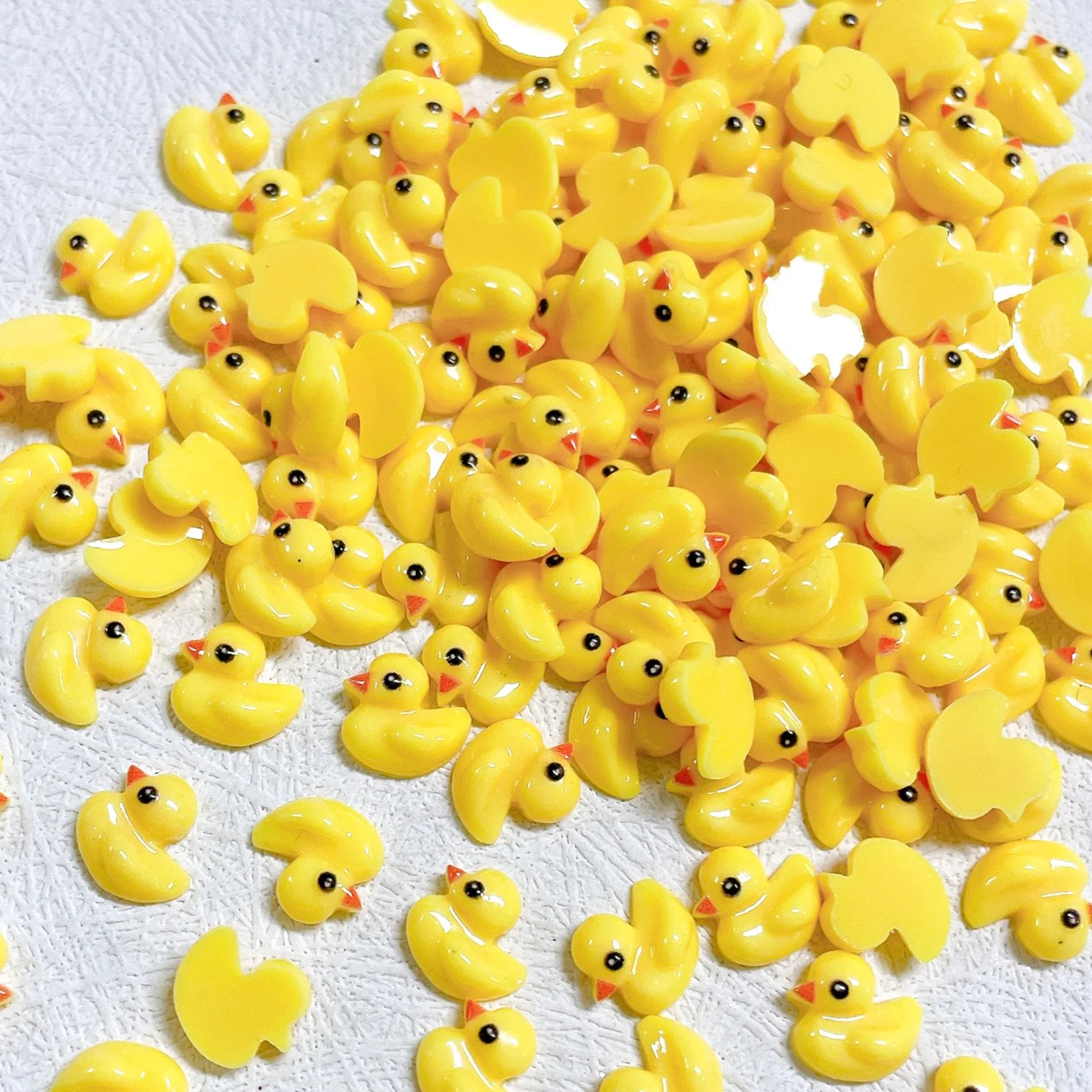 อุปกรณ์ตกแต่งเล็บรูปเป็ดเหลืองการ์ตูน 50 ชิ้น แบบเรซิ่น 3 มิติ สำหรับตกแต่งเล็บ DIY ดีไซน์ใหม่ อุปกรณ์ทำเล็บ